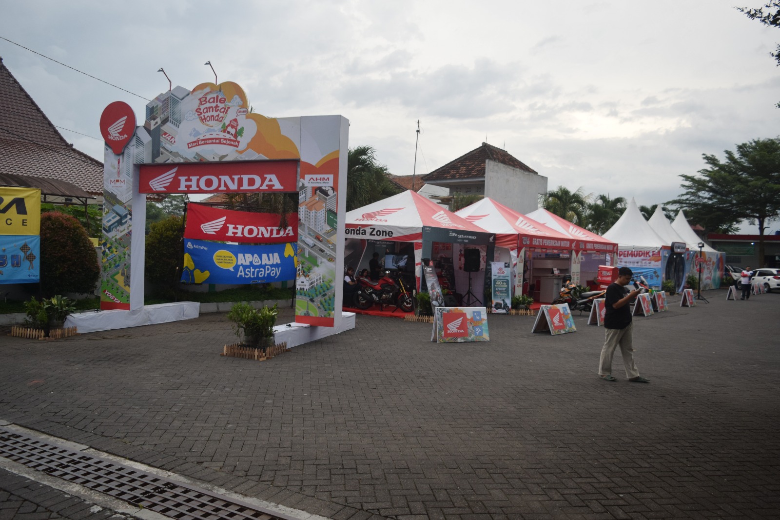 MPM Honda Jatim Hadirkan Bale Santai Honda 2025, Teman Istirahat Nyaman Bagi Pemudik